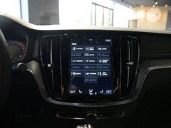 沃尔沃S60 2020款 T5 智雅运动版