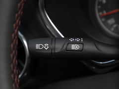 雪佛兰开拓者 2020款 Redline 650T 7座霆版