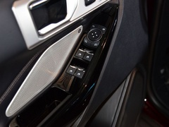 探险者 2020款 EcoBoost 285 四驱铂金版 6座