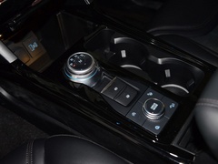 探险者 2020款 EcoBoost 285 四驱铂金版 6座
