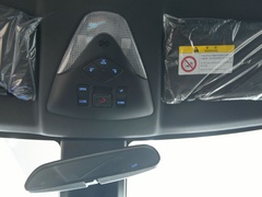 丰田C-HR EV 2020款  尊贵天窗版