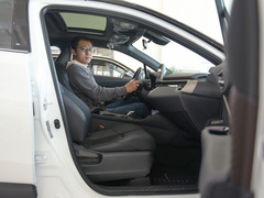 丰田C-HR EV 2020款  尊贵天窗版