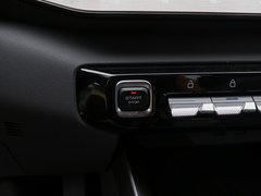 新宝骏RC-5 2020款 1.5L 手动智耀豪华型