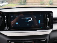 新宝骏RC-5 2020款 1.5L 手动智耀豪华型