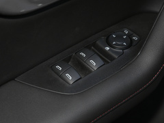 雪佛兰开拓者 2020款 Redline 650T 5座 型版