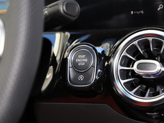 奔驰GLA级AMG 2022款 AMG GLA 35 4MATIC