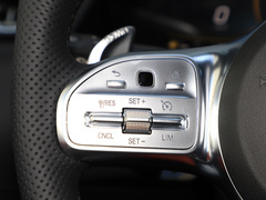 奔驰GLA级AMG 2022款 AMG GLA 35 4MATIC