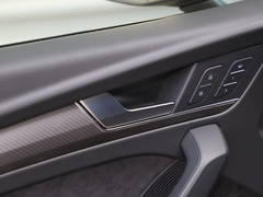 奥迪Q5L Sportback 2021款 40 TFSI 上市特别版