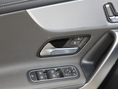 奔驰A级AMG 2020款 AMG A 35 L 4MATIC