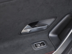 奔驰CLA 2021款 CLA 200 4MATIC