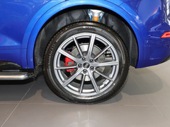 奥迪Q5L 2021款 45TFSI 甄选动感型