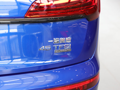 奥迪Q5L 2021款 45TFSI 甄选动感型