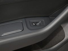迈腾 2023款 200万辆纪念版 330TSI DSG领先型