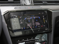 迈腾 2023款 200万辆纪念版 330TSI DSG领先型
