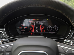 奥迪RS5 2021款 RS5 Sportback 暗金版
