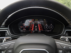 奥迪RS5 2021款 RS5 Sportback 暗金版