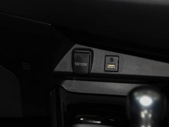 丰田C-HR 2021款 双擎 2.0L E-CVT豪华版