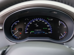 丰田C-HR 2021款 双擎 2.0L E-CVT尊贵版