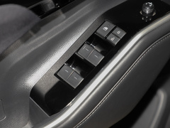 汉兰达 2022款 双擎 2.5L 四驱精英版 7座