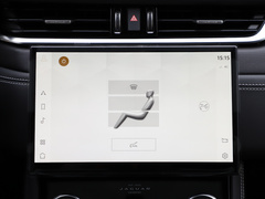 捷豹XFL 2021款 XFL 2.0T P250 四驱曜黑运动版