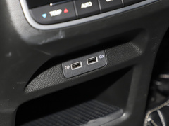 传祺GS8 2022款 领航系列 2.0TGDI 两驱豪华智联版6座 