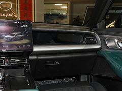 传祺GS8 2022款 领航系列 2.0TGDI 两驱豪华智联版6座 