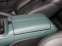 传祺GS8 2022款 领航系列 2.0TGDI 两驱豪华智联版6座 