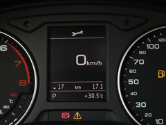 奥迪Q2L 2022款 35 TFSI 进取致雅型