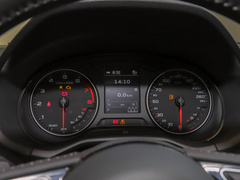 奥迪Q2L 2022款 35 TFSI 进取致雅型