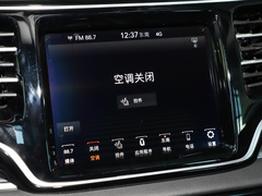 大指挥官 2022款 2.0T 四驱豪华版