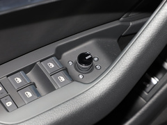 奥迪A6 旅行版 2022款 Avant 先锋派 45 TFSI 臻选动感型 
