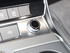 奥迪A6 旅行版 2022款 Avant 先锋派 45 TFSI 臻选动感型 