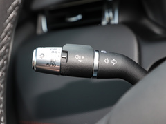 发现运动版 2022款 249PS R-Dynamic S 性能版 5座