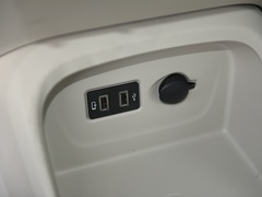 欧拉好猫 2022款 400km标准续航 尊贵型 三元锂