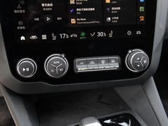 领克02 Hatchback 2022款 2.0TD Pro