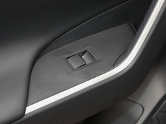 RAV4荣放 2022款 2.0L CVT两驱风尚Plus版