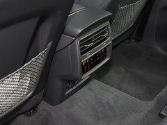 奥迪Q8 2023款 55 TFSI 豪华动感型