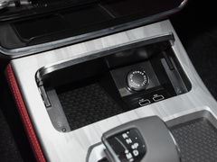 捷途X70 PLUS 2023款 1.5T DCT勇者PLUS 7座