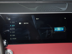 捷途X70 PLUS 2023款 1.5T DCT勇者PLUS 7座