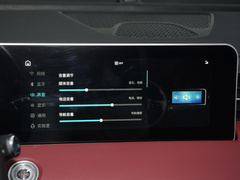 捷途X70 PLUS 2023款 1.5T DCT勇者PLUS 7座