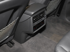 奥迪Q7 2023款 55 TFSI quattro S line运动型