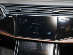 奥迪Q7 2023款 55 TFSI quattro S line运动型