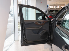 奥迪Q7 2023款 55 TFSI quattro S line运动型