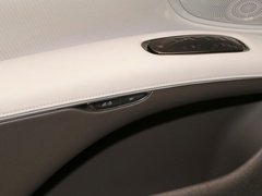智己LS7 2023款 100kWh Lux四驱版