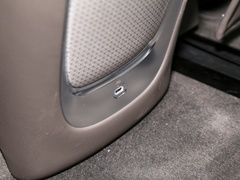 智己LS7 2023款 100kWh Lux四驱版