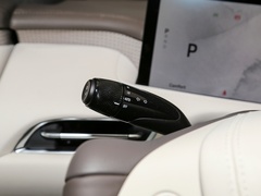 智己LS7 2023款 100kWh Lux四驱版