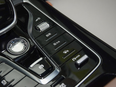 秦PLUS 2023款 冠军版 DM-i 120KM领先型
