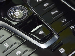 秦PLUS 2023款 冠军版 DM-i 120KM领先型