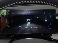 秦PLUS 2023款 冠军版 DM-i 120KM领先型