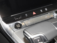 奥迪A6 旅行版 2024款 Avant 先锋派 45 TFSI 臻选动感型
